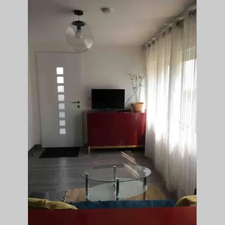 Bel En Rez De Jardin, 10min Centre Et 300m Quais De Seine Wifi Апартаменты